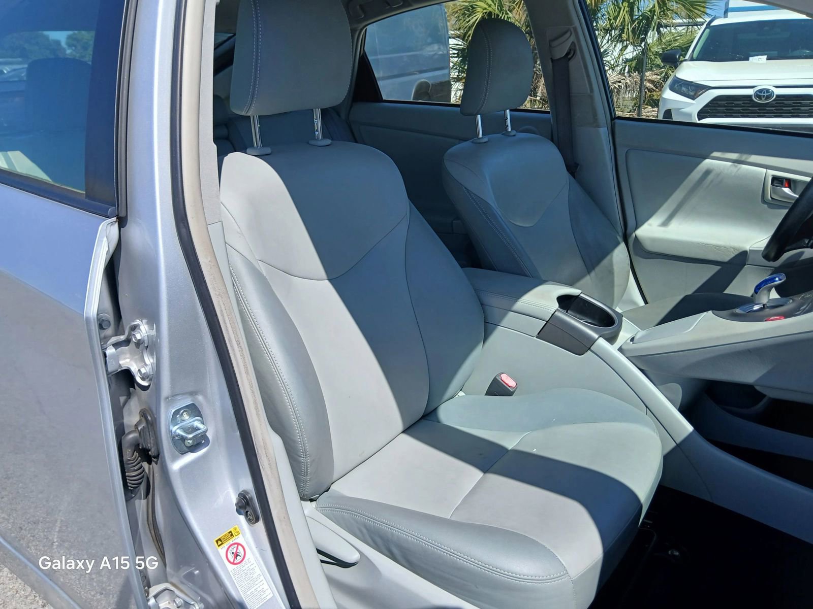 Used 2015 Toyota Prius Four image 19