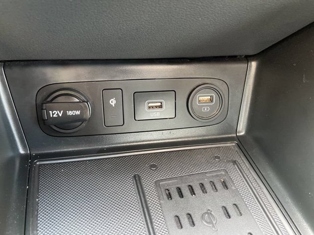 Used 2022 Hyundai Sonata SEL Plus w/ Cargo Package FWD image 17