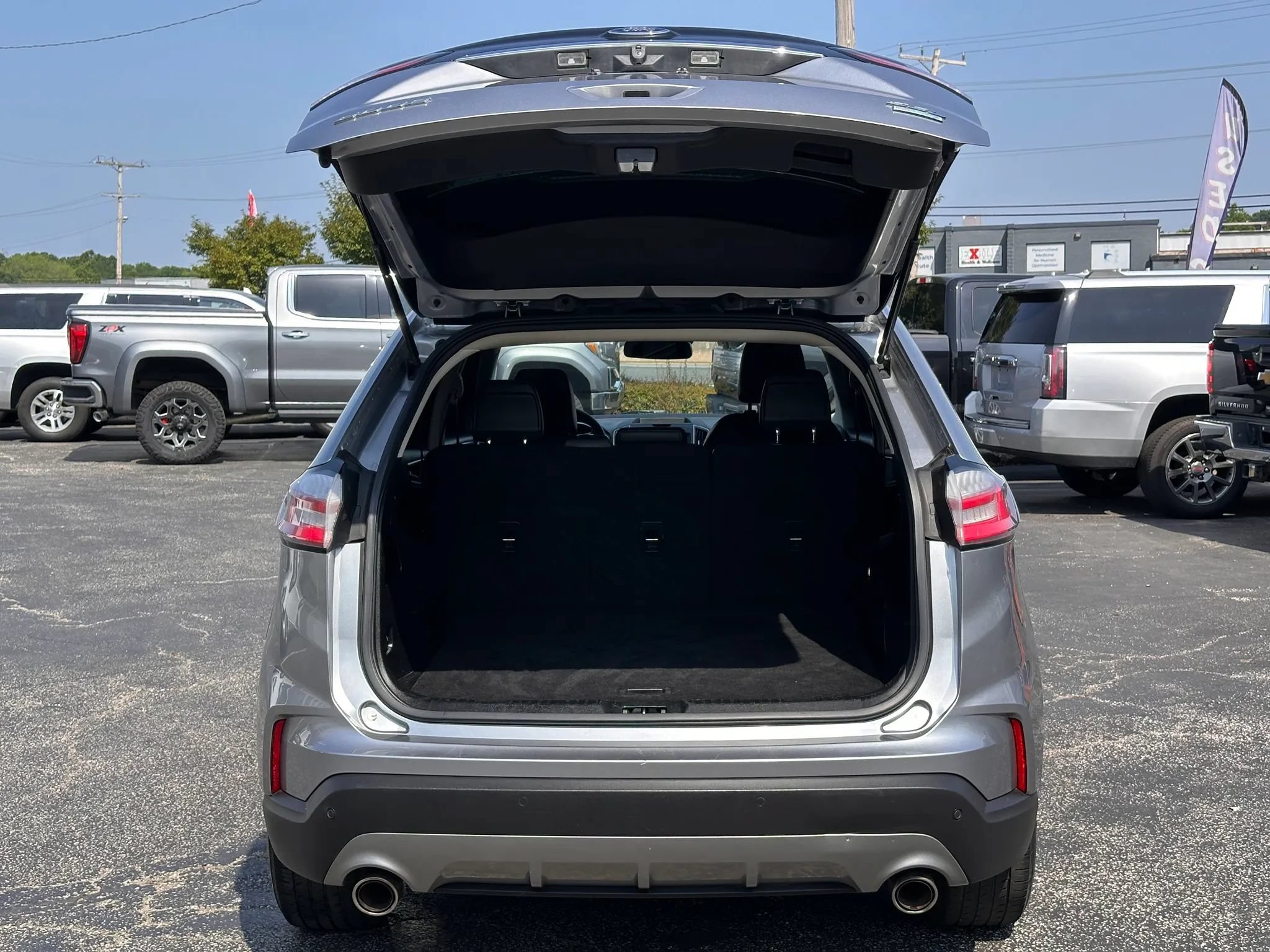 Used 2020 Ford Edge SEL FWD image 8