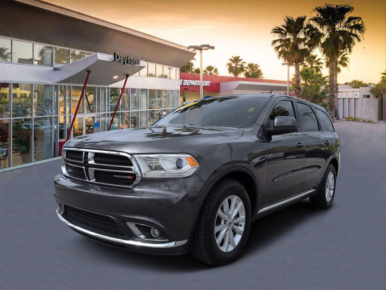 Used 2019 Dodge Durango SXT w/ 3rd Row Seating Group image 7