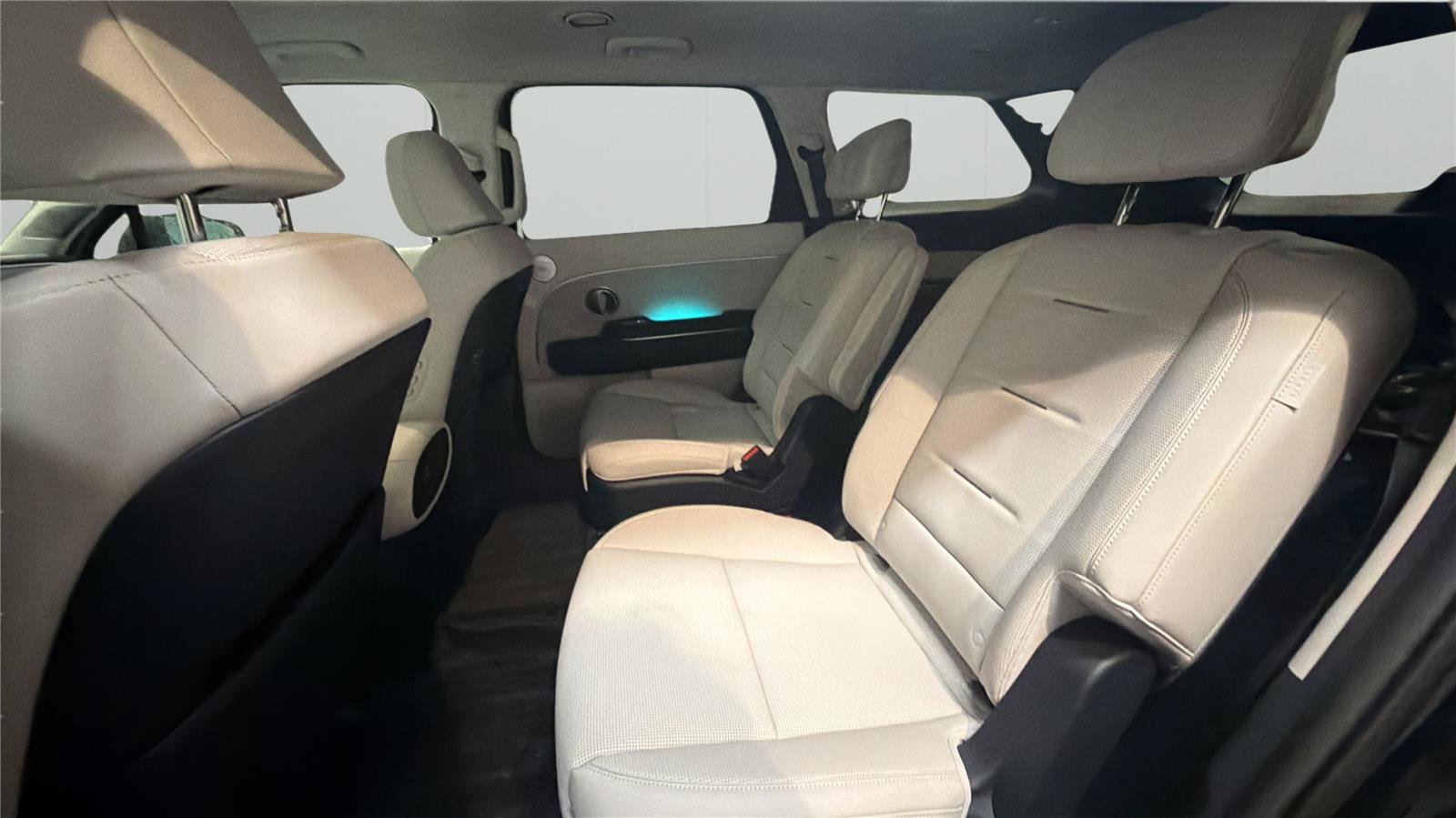 New 2026 Hyundai Palisade Calligraphy FWD image 11