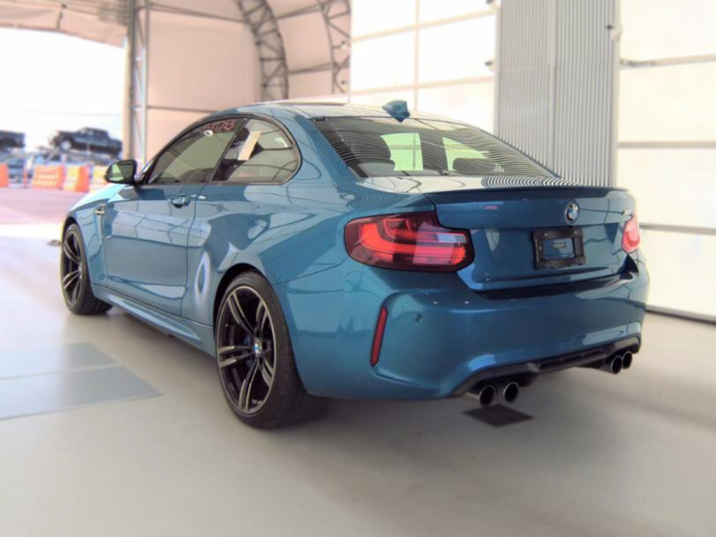 Used 2017 BMW M2 RWD image 4