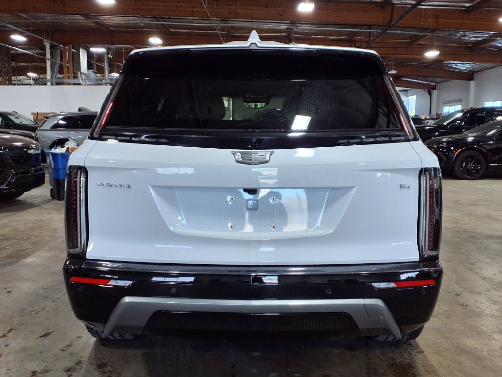 New 2027 Cadillac Vistiq Luxury AWD/4WD image 8