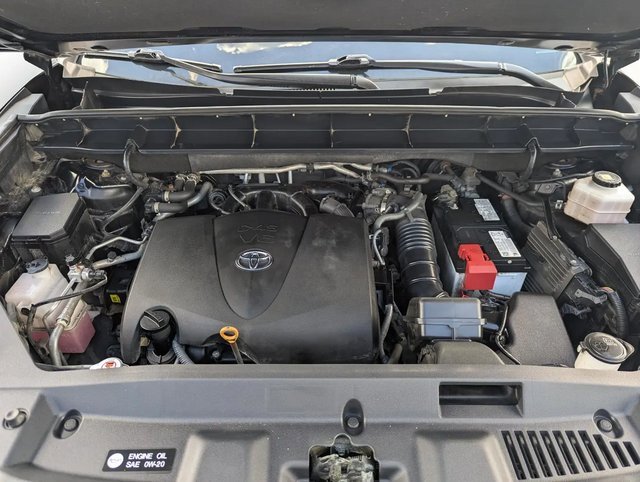 Used 2021 Toyota Highlander XSE image 8