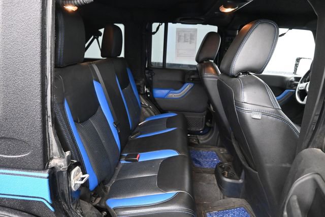 Used 2013 Jeep Wrangler Unlimited Sport AWD/4WD image 6