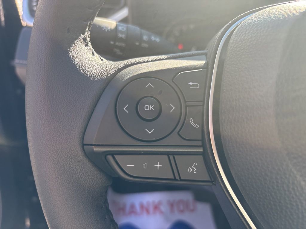 Used 2025 Toyota RAV4 XLE Premium image 23