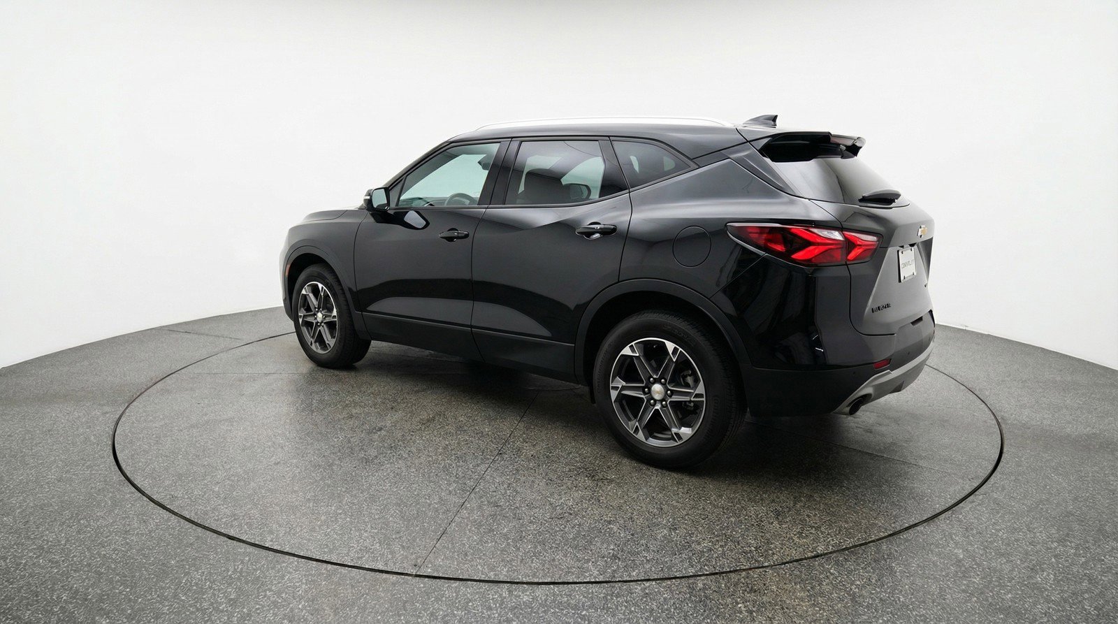 Used 2025 Chevrolet Blazer LT image 6