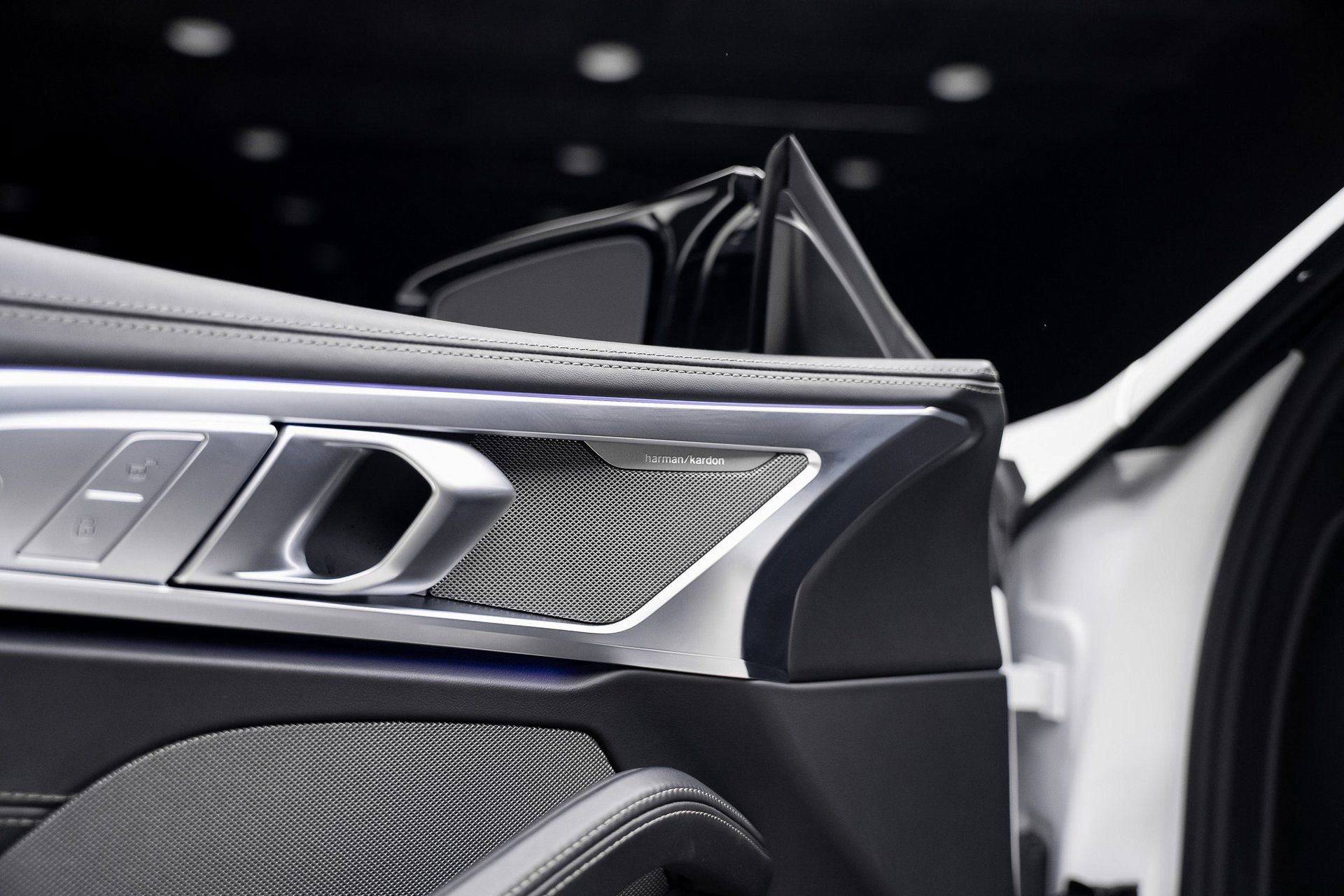 Used 2023 BMW M850i xDrive Coupe w/ M Sport Professional Package image 56