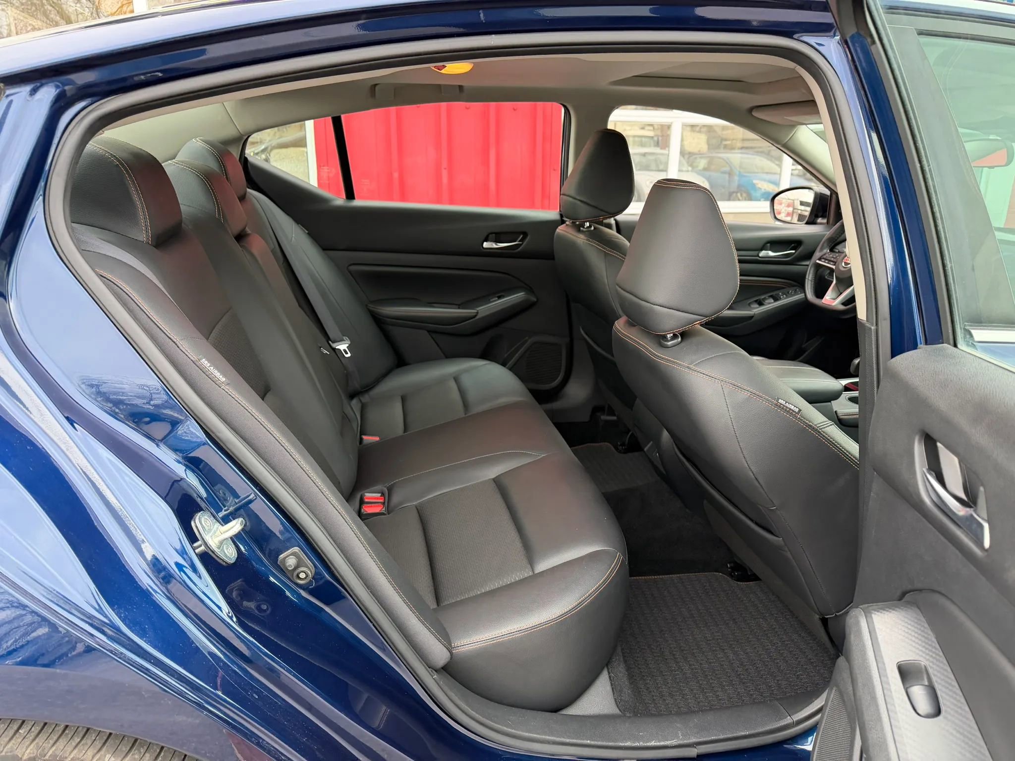 Used 2020 Nissan Altima 2.5 SR w/ Premium Package image 16