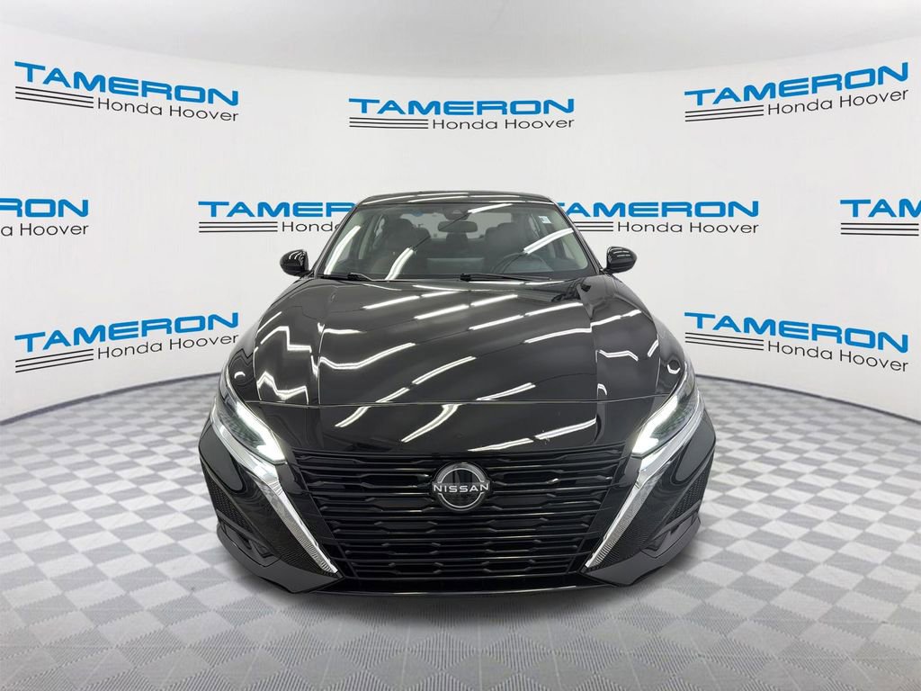 Used 2023 Nissan Altima 2.5 SV w/ SV Premium Package image 8