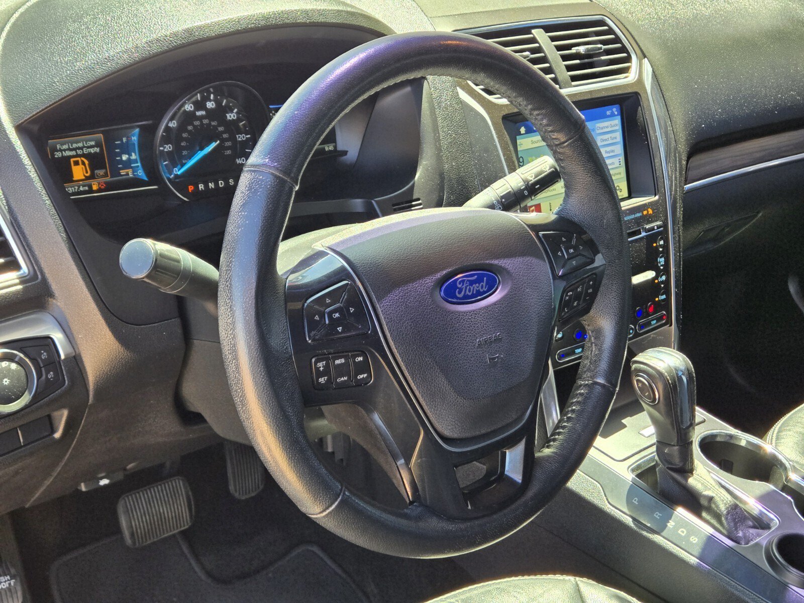 Used 2018 Ford Explorer Limited FWD image 16