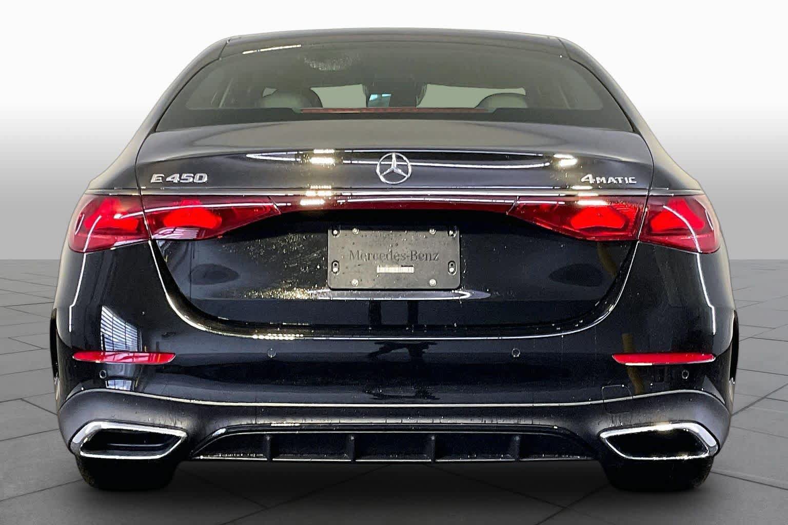 New 2027 Mercedes-Benz E 450 4MATIC Sedan image 4