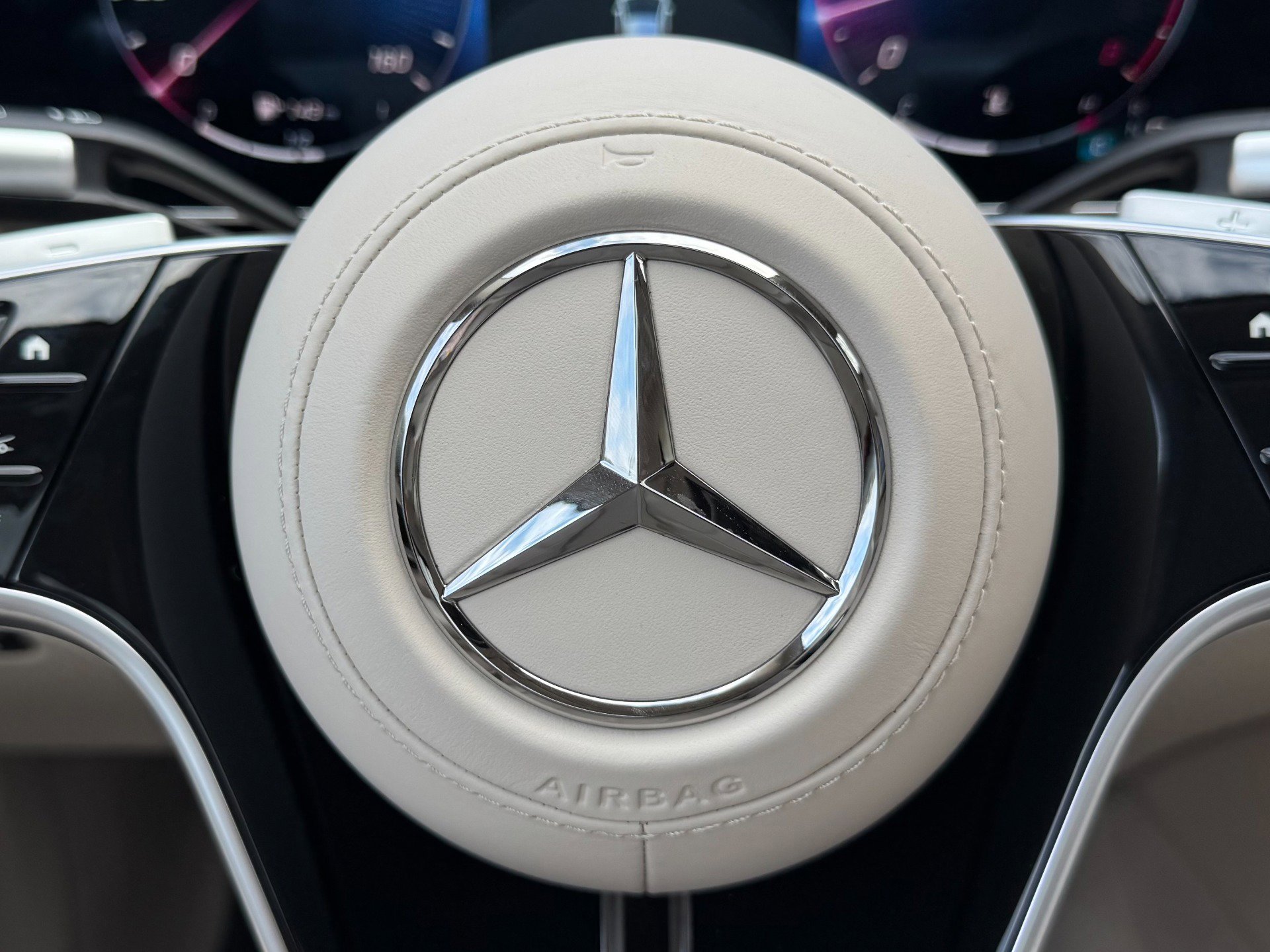 Used 2025 Mercedes-Benz Maybach S 680 4MATIC image 46