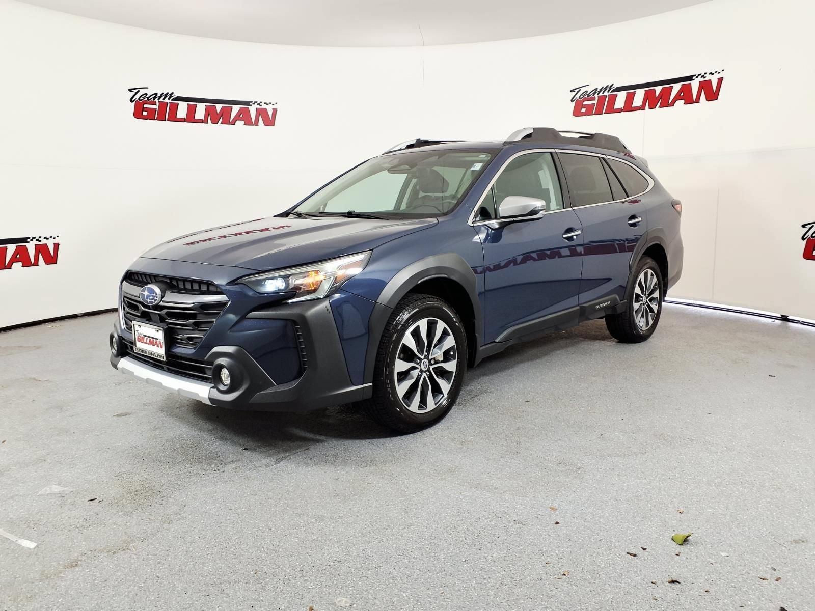 Certified 2023 Subaru Outback Touring AWD/4WD image 8