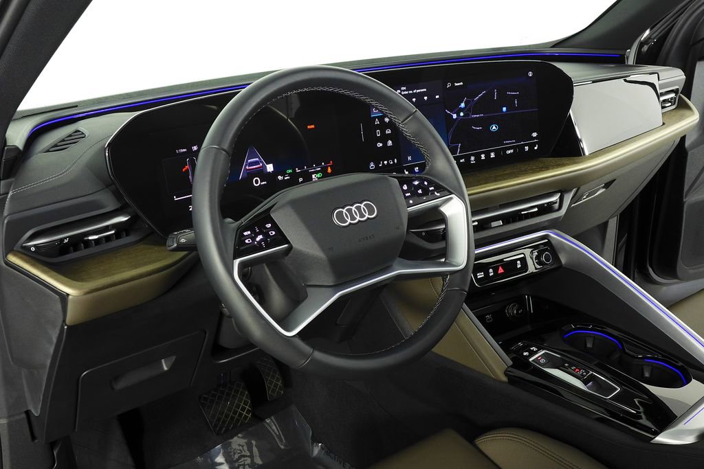 Used 2025 Audi Q5 Premium Plus w/ Premium Plus image 31