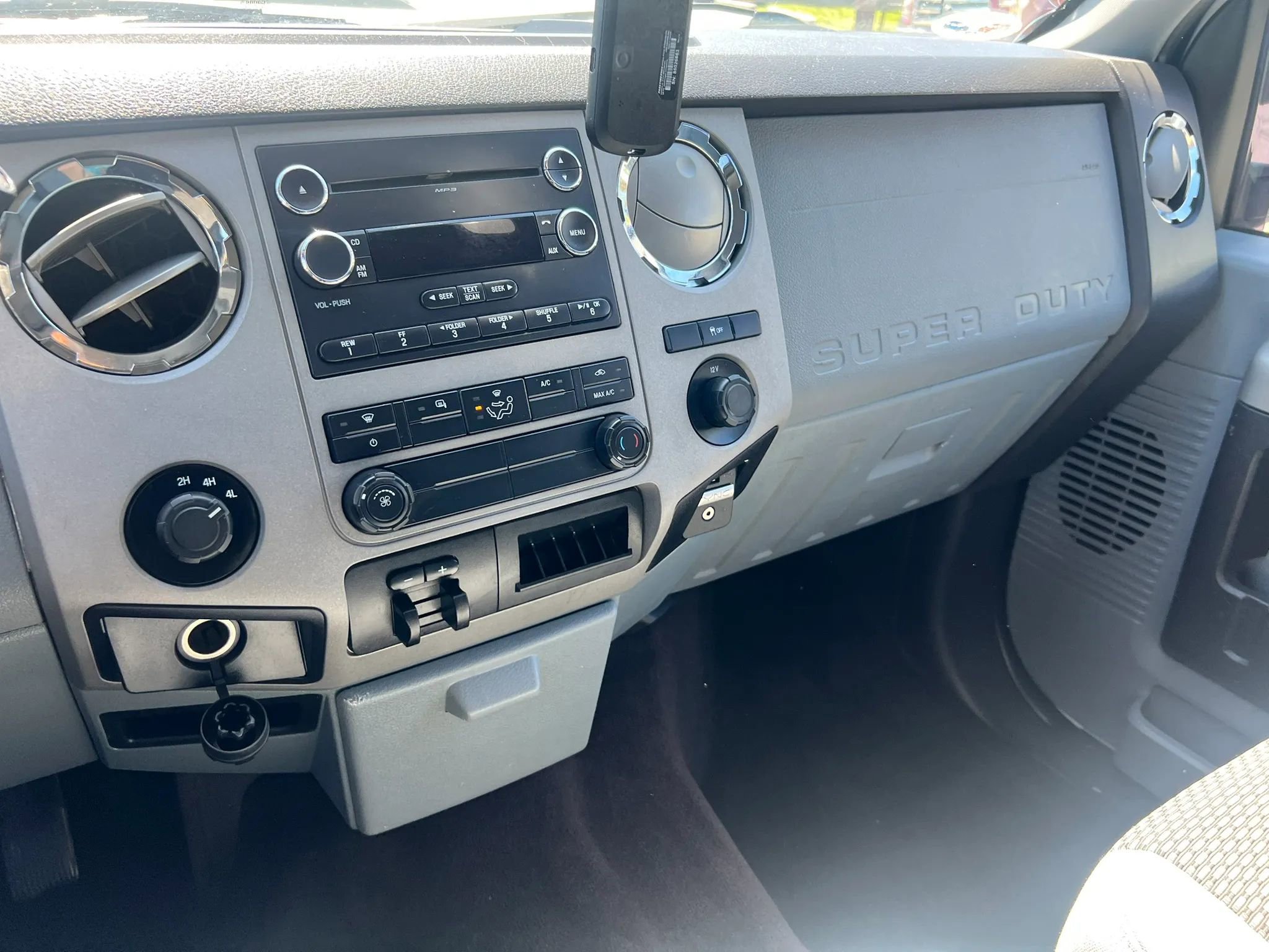 Used 2015 Ford F250 XLT AWD/4WD image 20