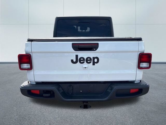 Used 2022 Jeep Gladiator Sport AWD/4WD image 3