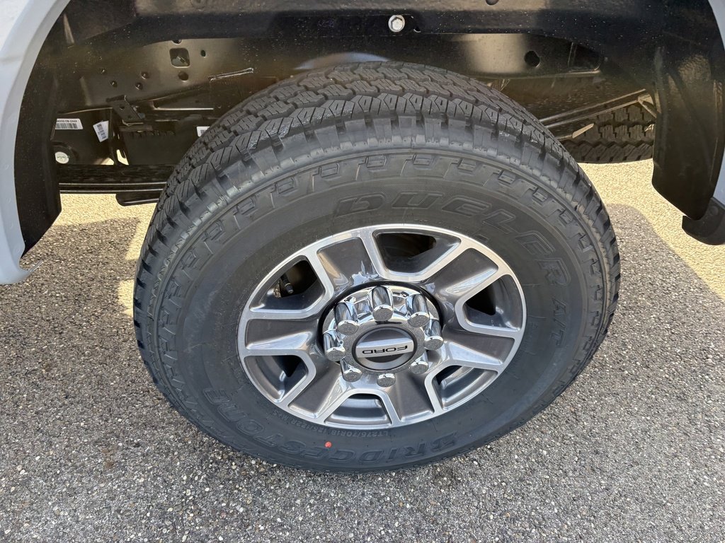 New 2026 Ford F250 Lariat w/ Lariat Premium Package image 13