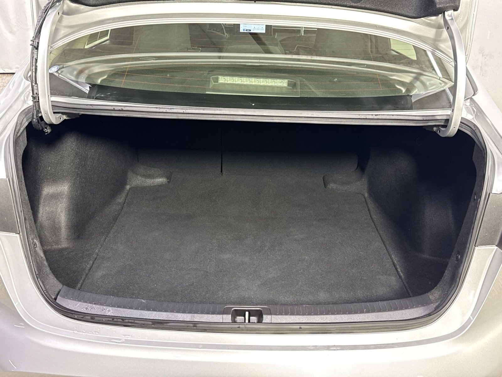 Used 2023 Toyota Corolla LE image 29