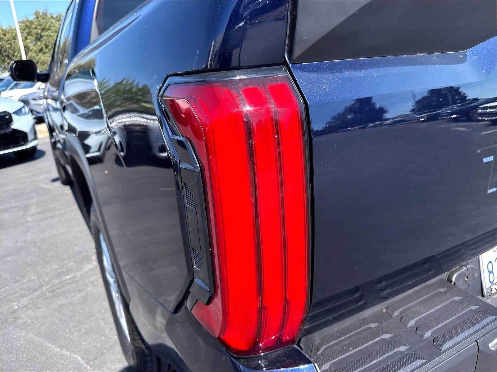 Used 2022 Toyota Tundra SR5 w/ Convenience Package RWD image 26