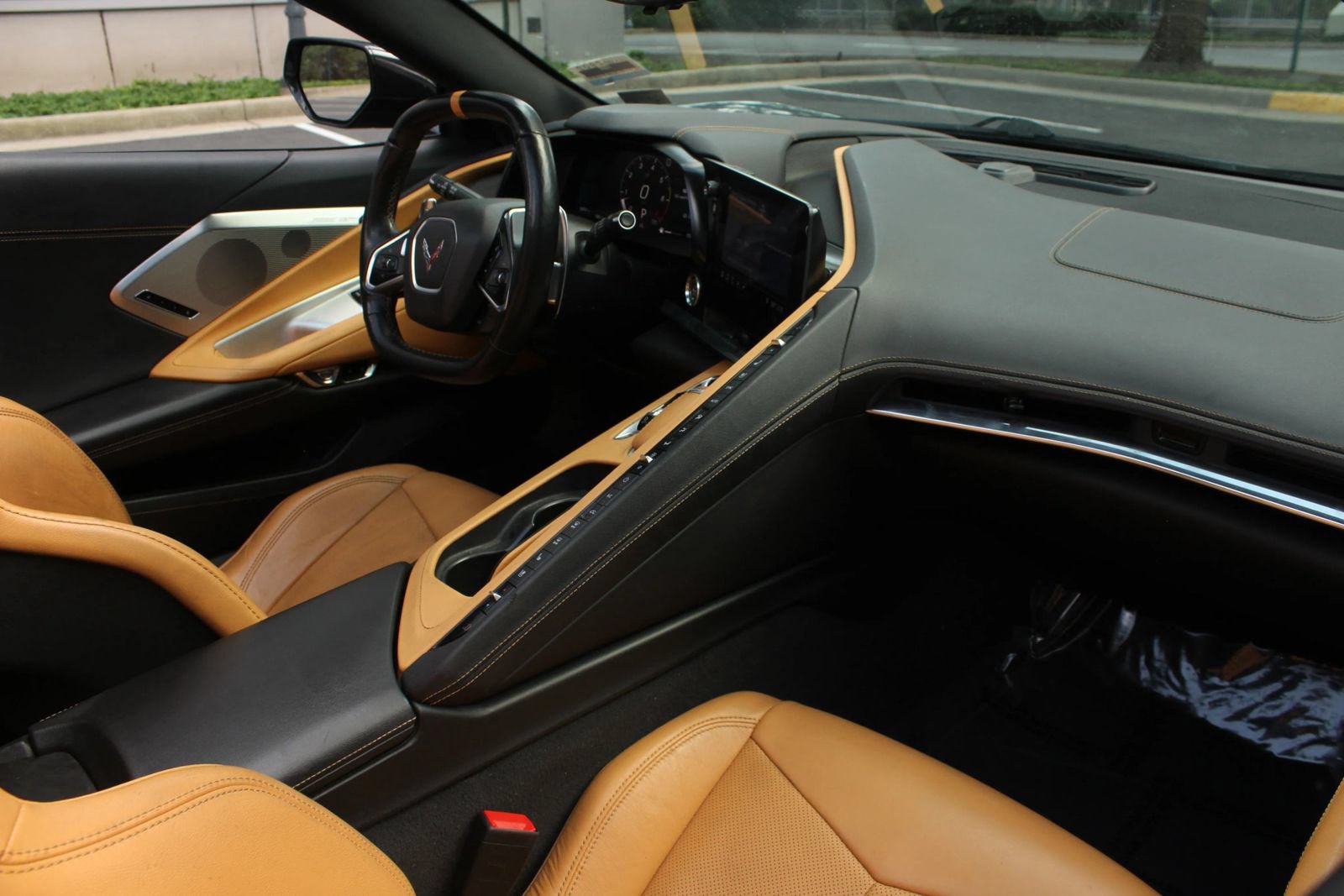 Used 2020 Chevrolet Corvette Stingray Premium Cpe w/ 3LT Preferred Equipment Group RWD image 24