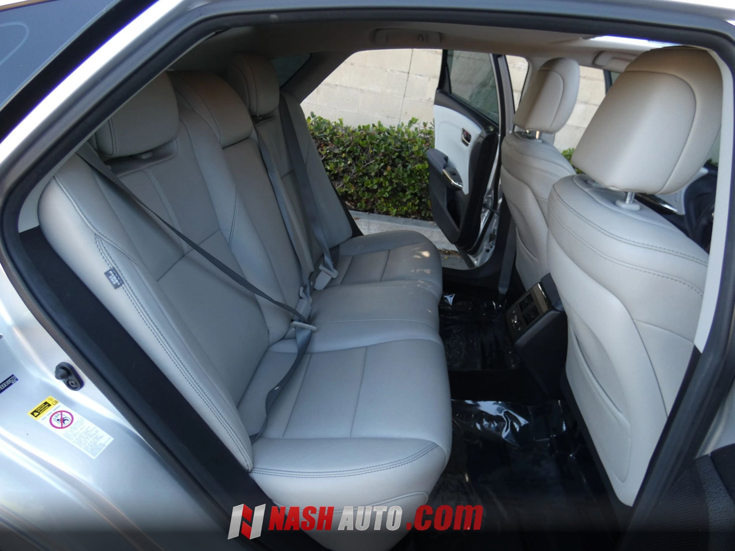 Used 2014 Toyota Avalon Limited FWD image 35