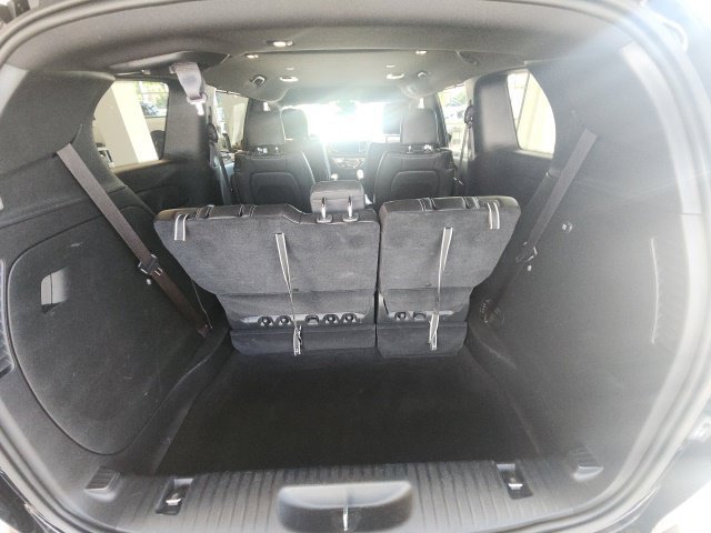 Used 2026 Chrysler Pacifica Select w/ S Appearance Package FWD image 40