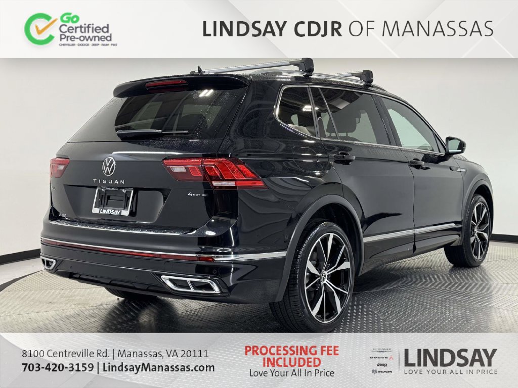 Used 2024 Volkswagen Tiguan SEL R-Line AWD/4WD image 8