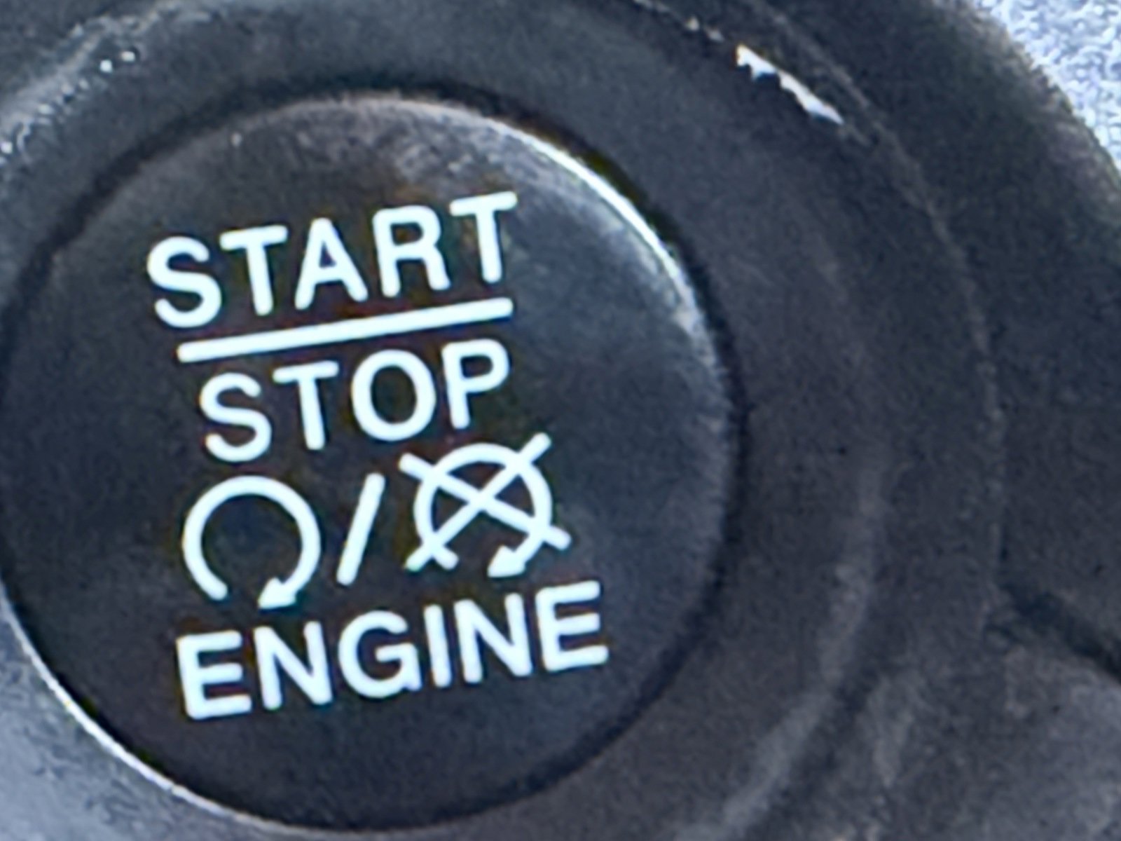 Used 2016 Jeep Renegade Limited image 15