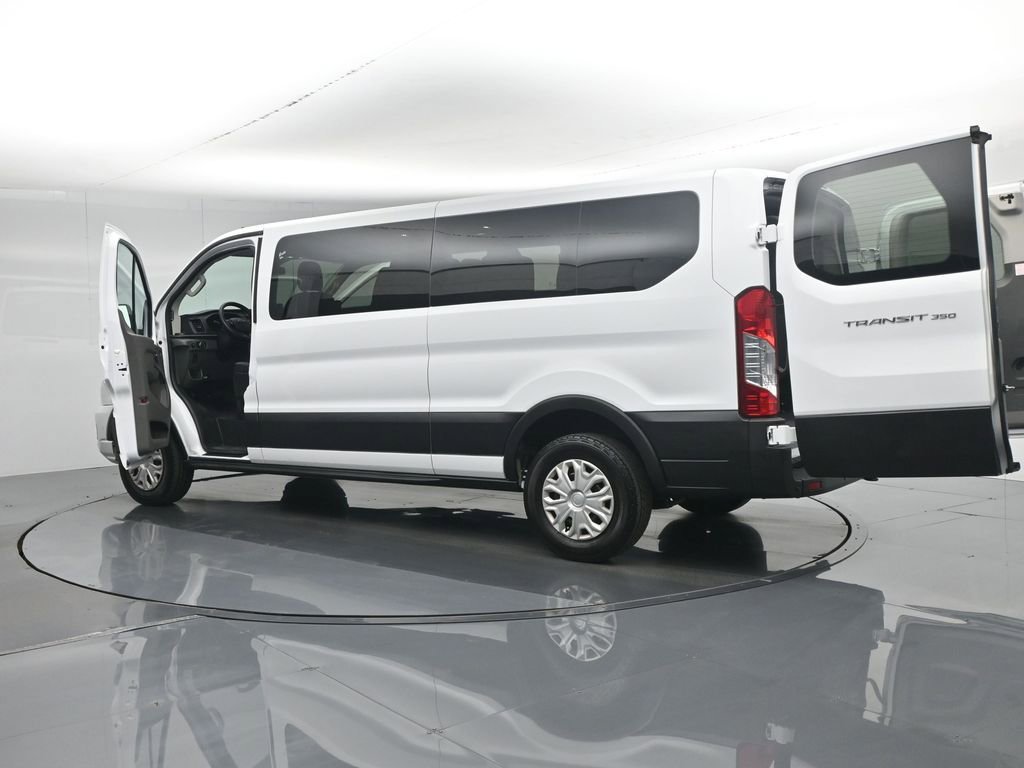 Used 2023 Ford Transit 350 XLT image 35