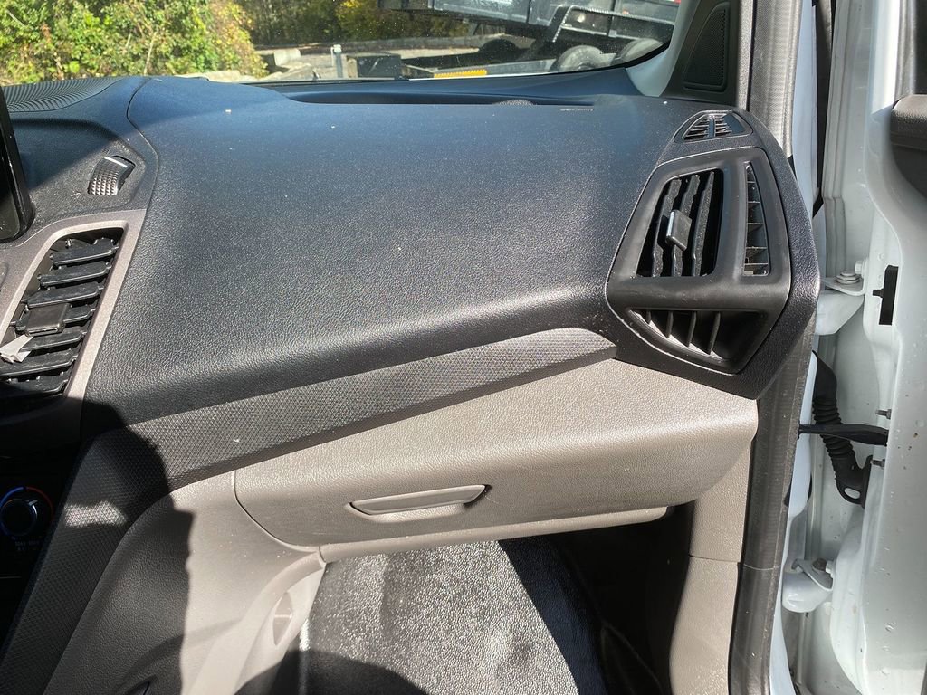 Used 2020 Ford Transit Connect XL image 29