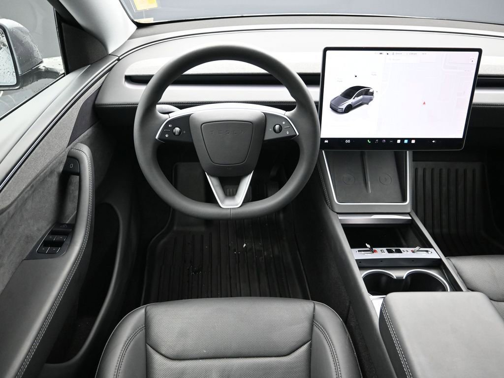 Used 2026 Tesla Model Y 2WD image 15