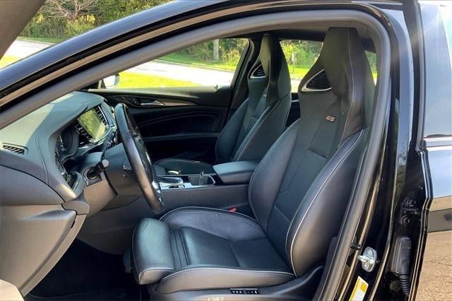 Used 2020 Buick Regal GS w/ GS Driver Confidence Package AWD/4WD image 22