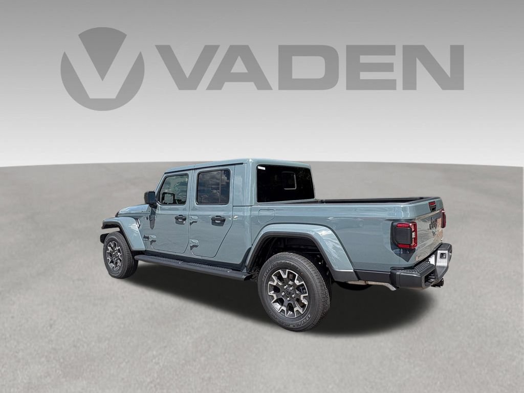 New 2026 Jeep Gladiator Sport AWD/4WD image 3
