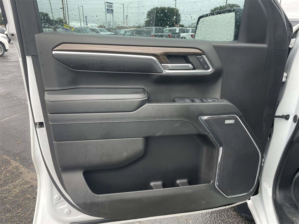 Used 2024 Chevrolet Silverado 1500 LT Trail Boss w/ LT Trail Boss Premium Package image 15