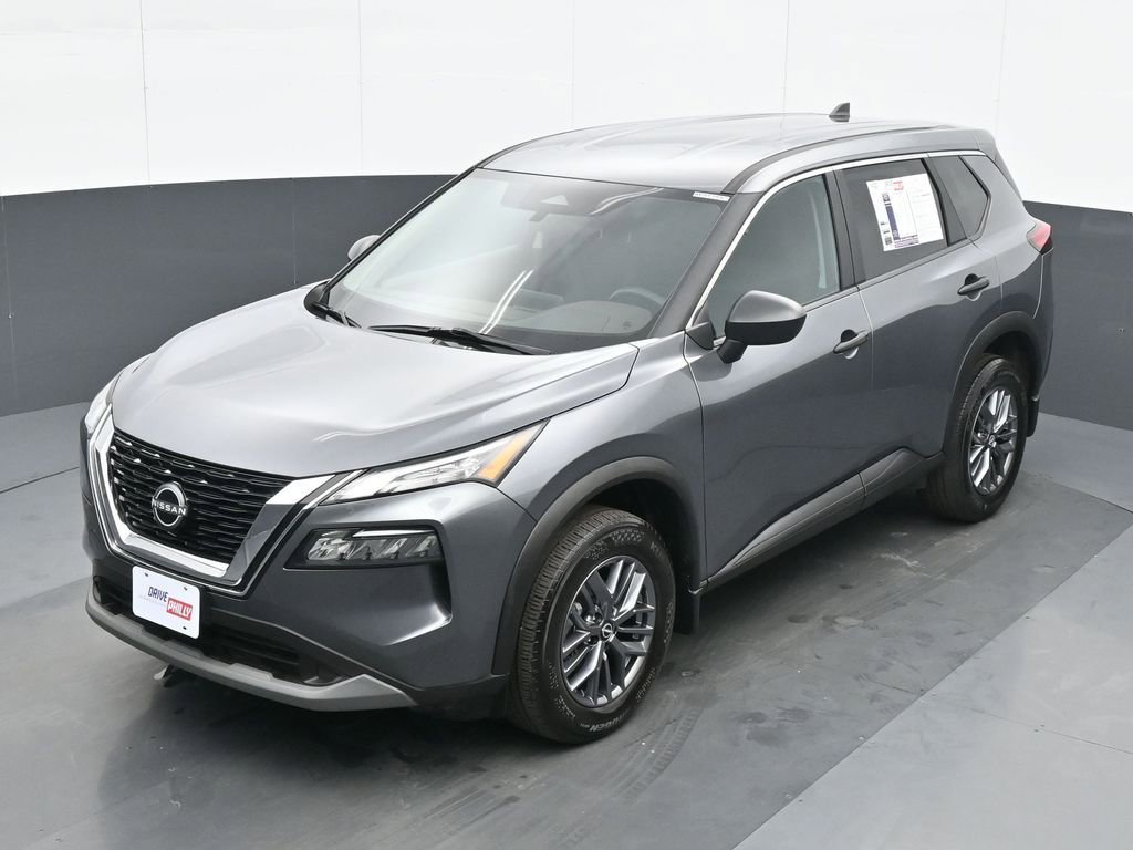Used 2023 Nissan Rogue S AWD/4WD image 17