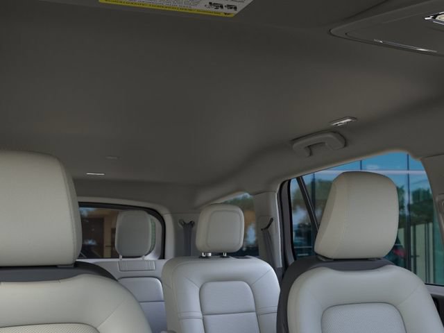 New 2026 Lincoln Aviator 2WD image 22