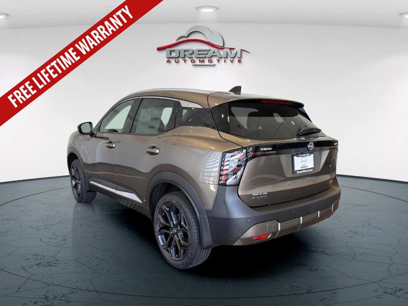 New 2026 Nissan Kicks SR FWD image 6