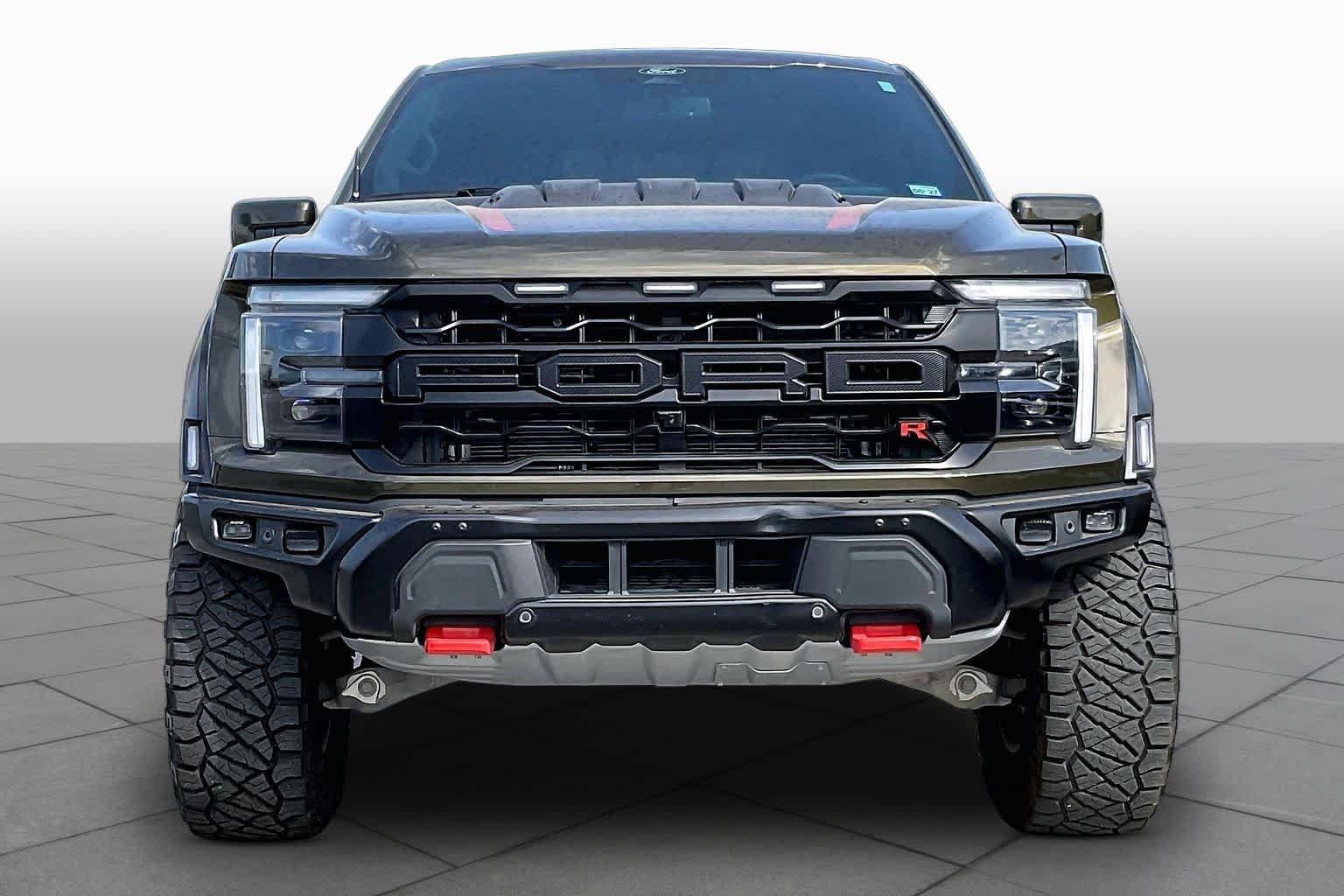 Used 2025 Ford F150 Raptor w/ Equipment Group 803A Raptor R AWD/4WD image 4