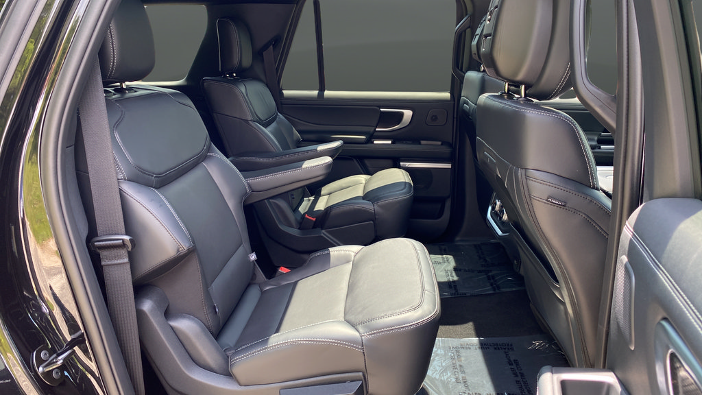 New 2027 Ford Expedition Max Platinum w/ Stealth Performance Package AWD/4WD image 23