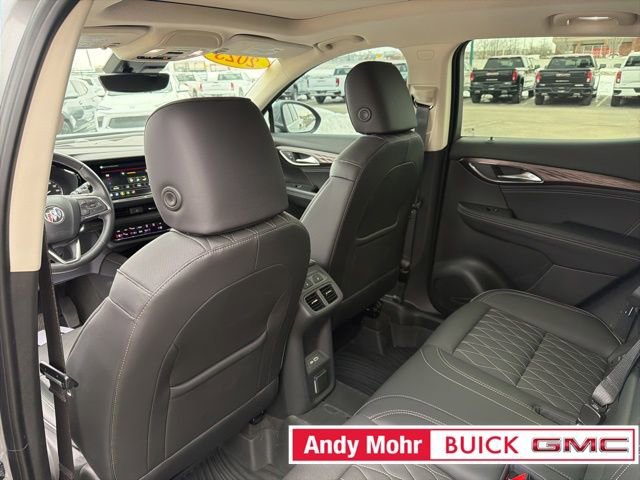 Used 2023 Buick Envision Avenir image 21