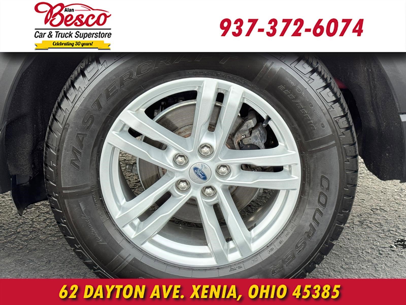 Used 2020 Ford Explorer XLT w/ Equipment Group 202A image 7