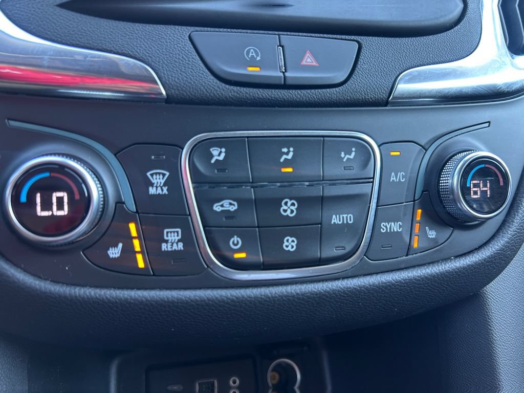 Used 2023 Chevrolet Equinox LT FWD image 29