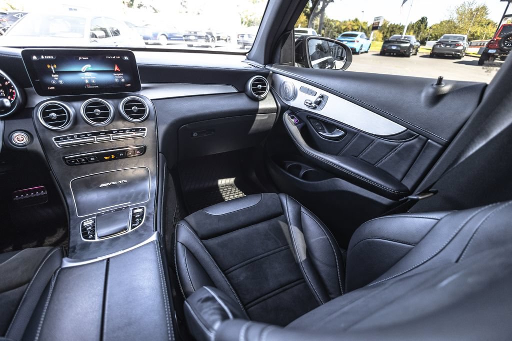 Used 2020 Mercedes-Benz GLC 63 AMG 4MATIC image 24