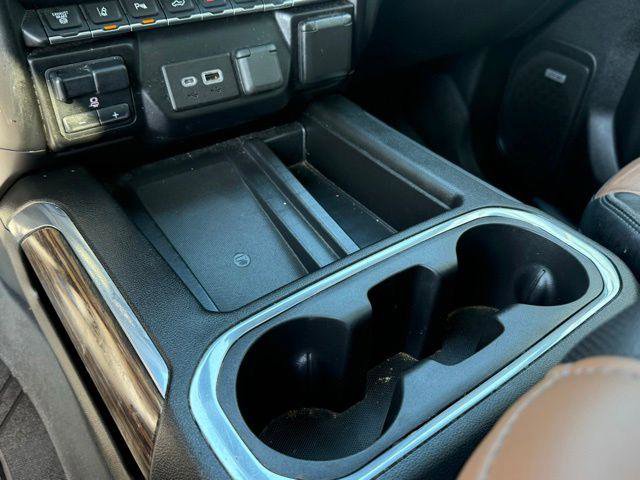 Used 2022 Chevrolet Silverado 2500 High Country AWD/4WD image 10