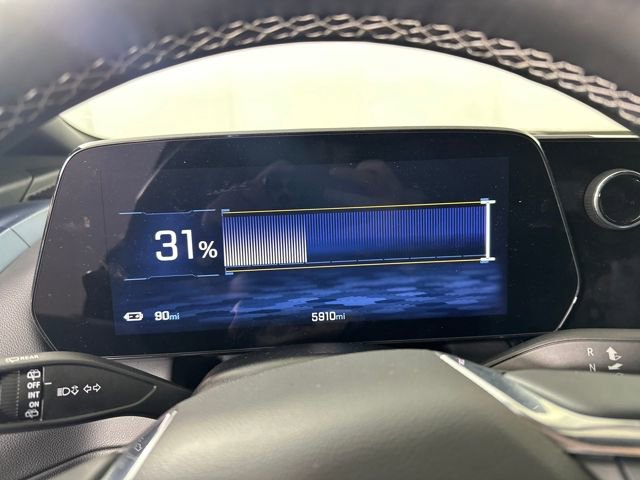 Used 2024 Chevrolet Equinox EV LT image 17