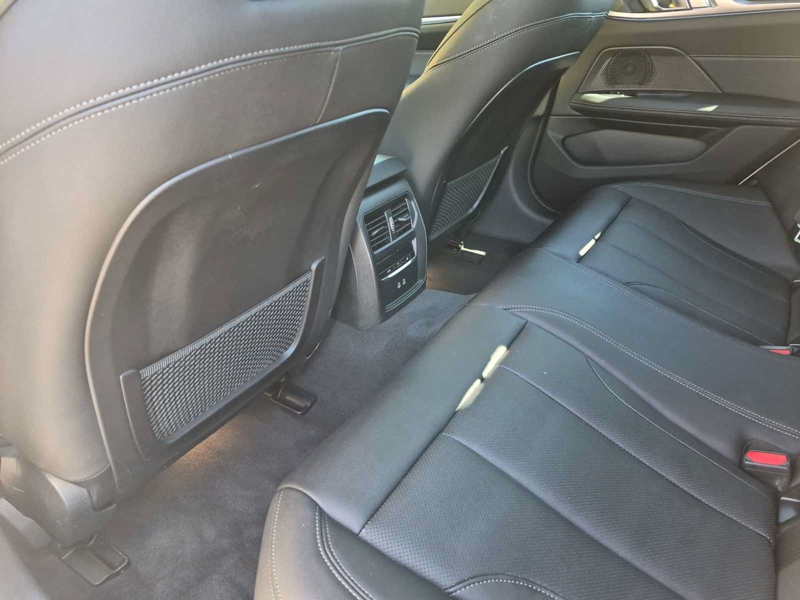 Used 2024 BMW i4 xDrive40i w/ Premium Package AWD/4WD image 13