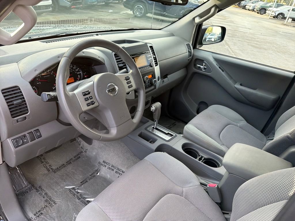 Used 2014 Nissan Frontier SV w/ SV Value Truck Package image 13