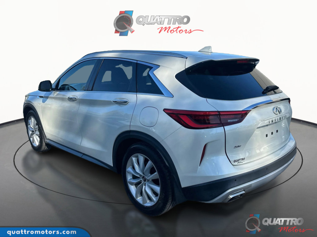 Used 2019 INFINITI QX50 Essential w/ Premium Heat Package image 4