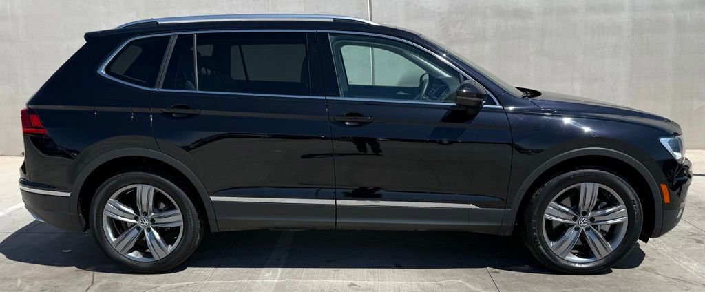 Used 2021 Volkswagen Tiguan SEL w/ 3-Row Tiguan MDO Package image 3